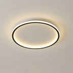 Plafonnier Halo dans un couloir