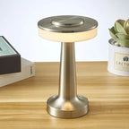 Lampe sans fil Fugue argent allumée