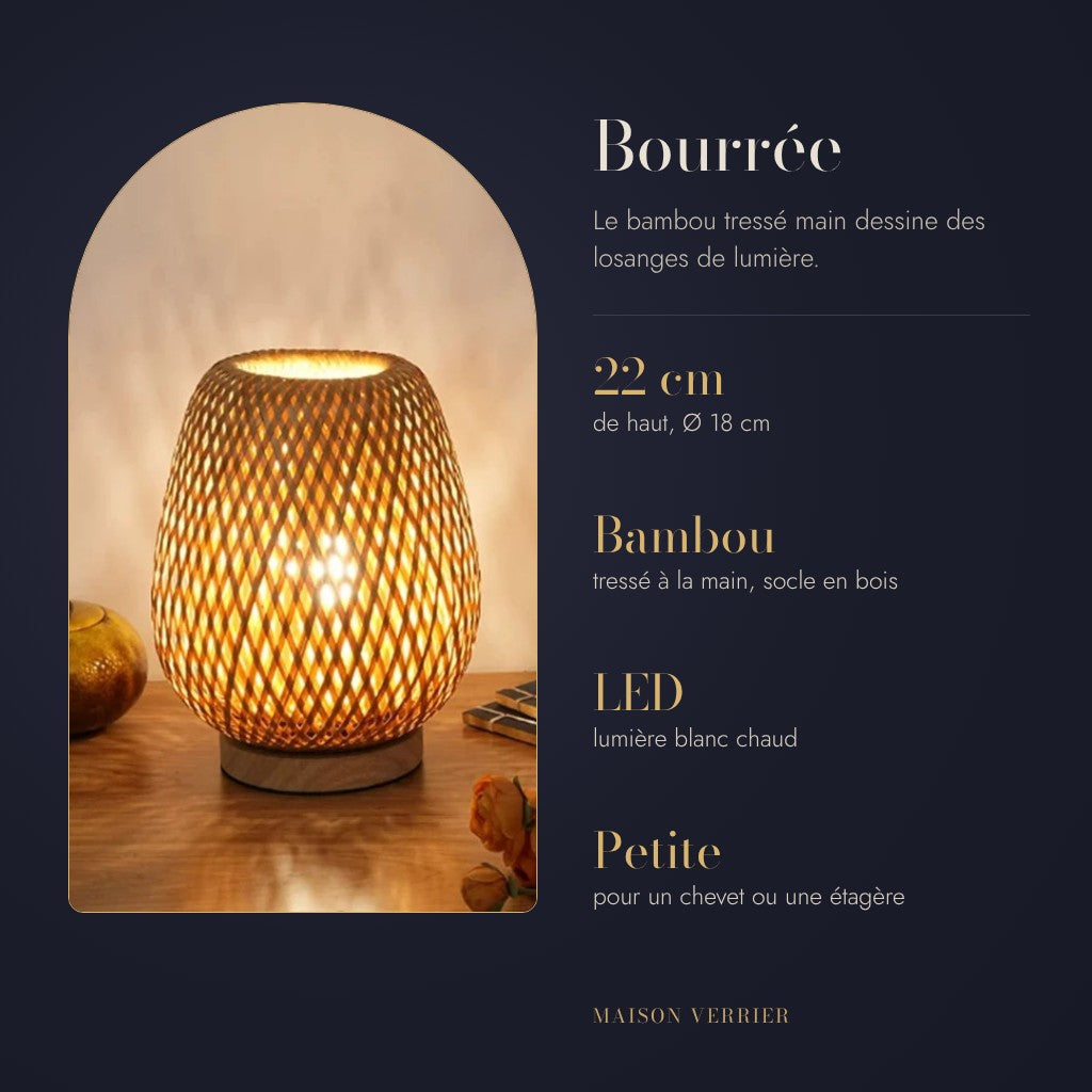 Lampe Bourrée : 22 cm de haut, Ø 18 cm, bambou tressé main, socle en bois
