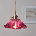 Suspension pétale Capriccio en verre framboise, douille en laiton