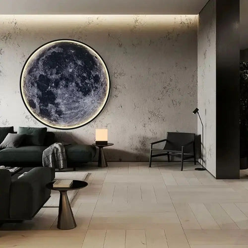 Applique murale lune Clair de lune allumée dans un salon