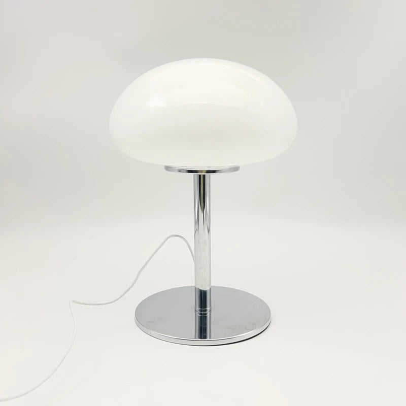 Lampe nuage Mazurka blanche, dôme en verre opalin sur pied chromé